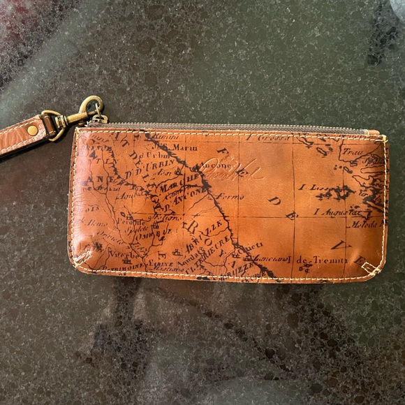 Patricia Nash St. Corce Wristlet Rust Riot Big Map Print - Picture 3 of 13